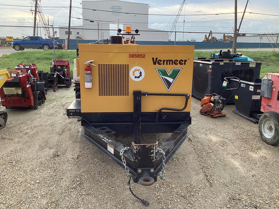 2023 Vac-Tron LP573XDT T4 Koehler Diesel Engine, 500 Gallon Debris Tank, x2 100 Gallon Water Tanks