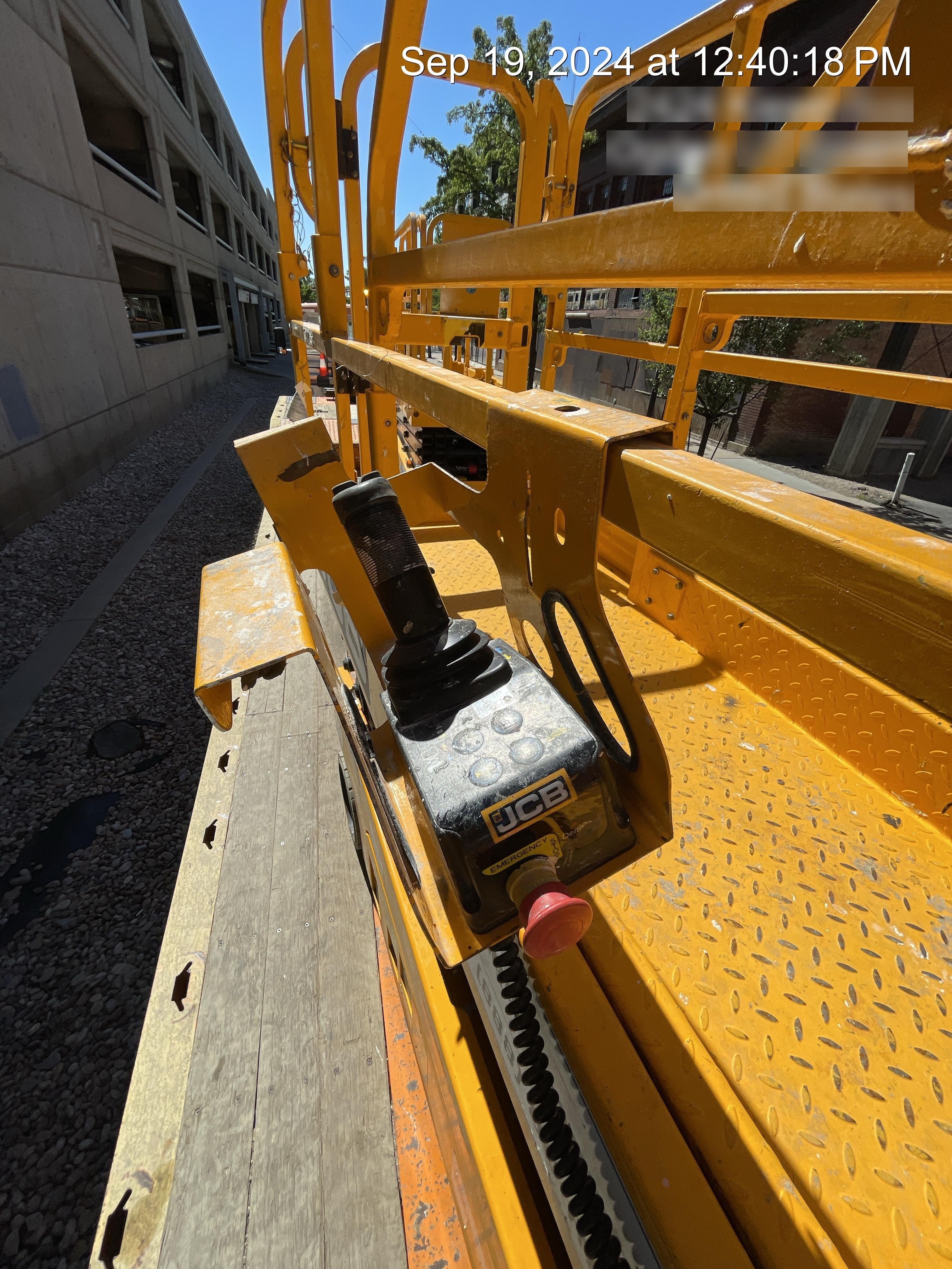 2023 JCB S2632E