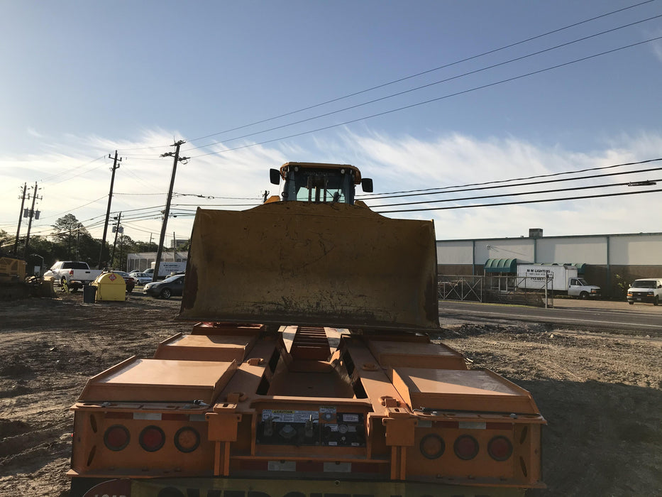 2019 John Deere 624L 4yd Wheel Loader, Cab/Heat/Air, 3 Function Hydraulics, JRB Hydraulic QC, QC 4yd bucket w/smooth cutting edge, QC Carriage, 72" Fork Tines, 5yr/5,000hr Powertrain and Hydraulics extended warranty