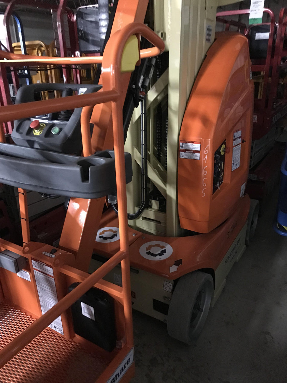 2022 JLG 26E