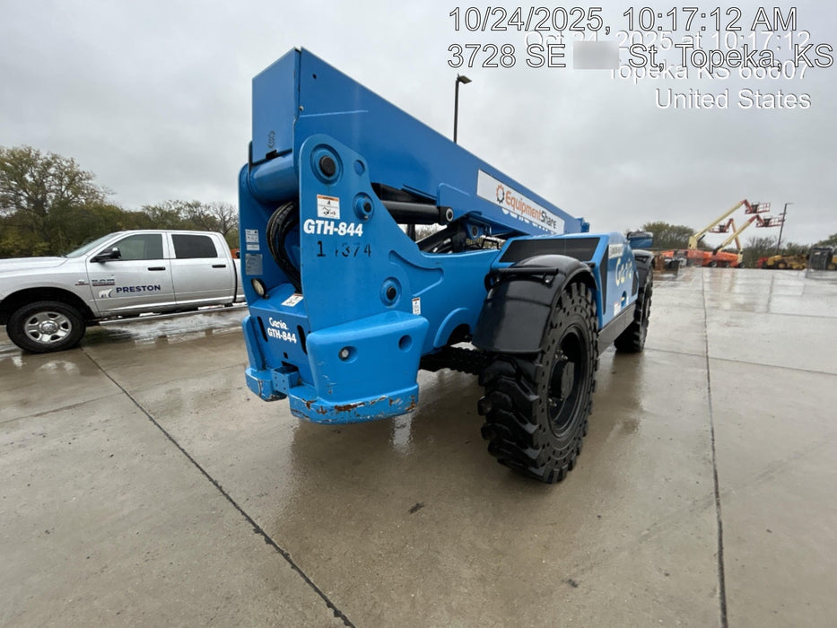 2018 Genie GTH-844 GTH-844 w/Open ROPS, Solid Tires, beacon/work lights, 60" carriage/forks