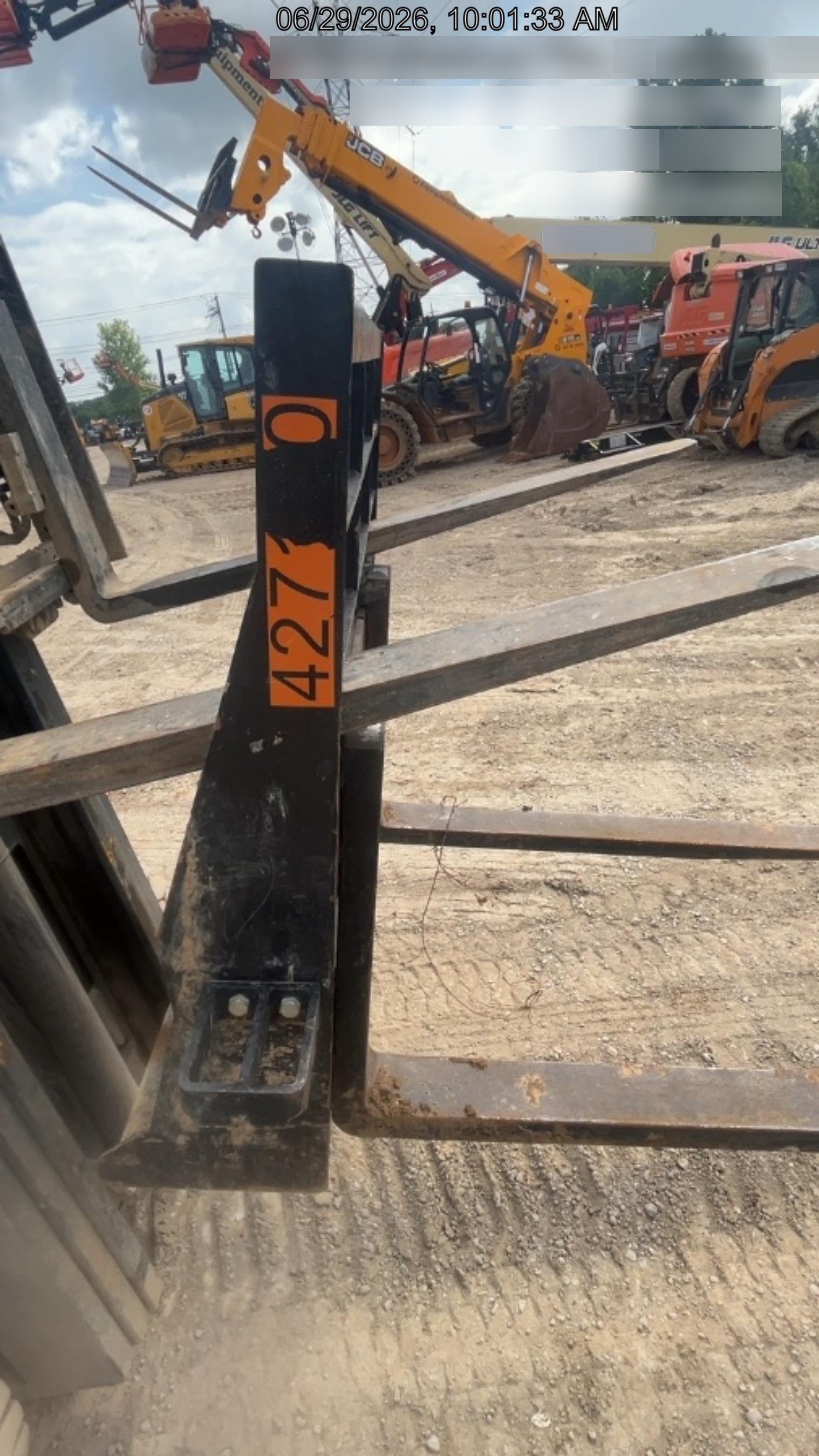 2024 ARROW MATERIAL HANDLING 48" Pallet Forks - Arrow