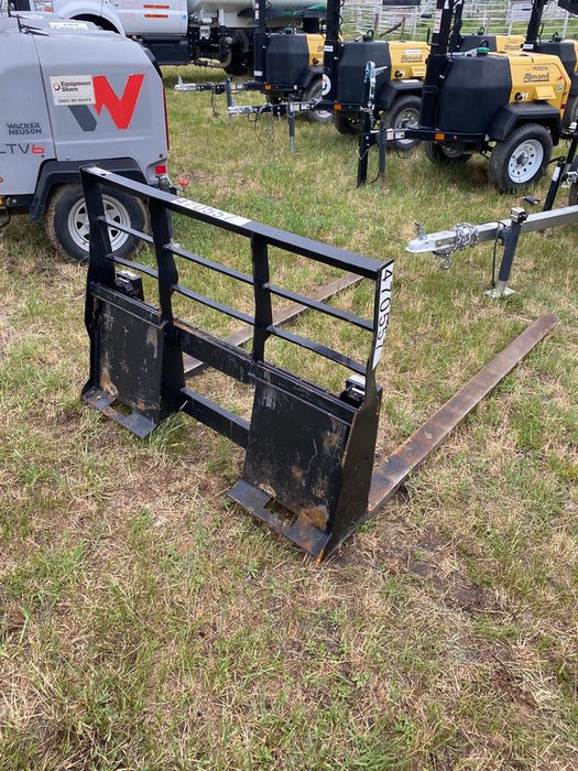 2024 ARROW MATERIAL HANDLING F5100CB - 72"