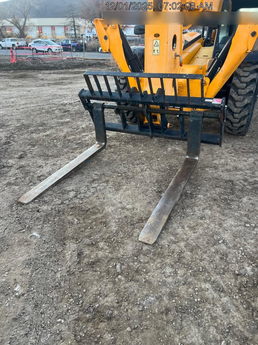 2019 JCB 510-56 74 HP w/Open ROPS, Beacon, Aux Hydraulics, Worklights, Solid Tires w/60" Carriage/Forks