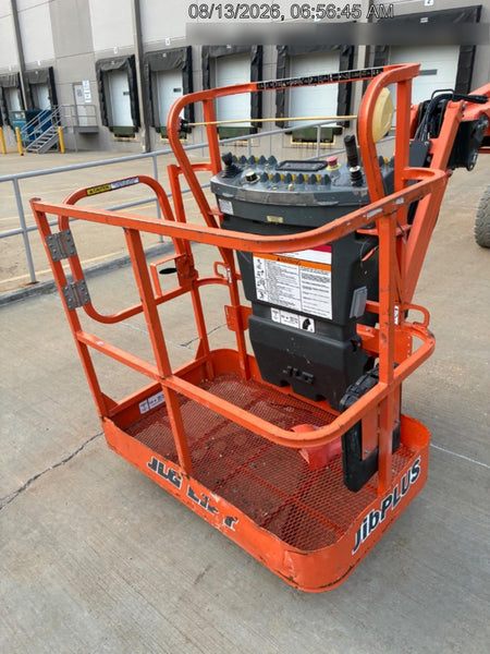 2020 JLG E400AJPN
