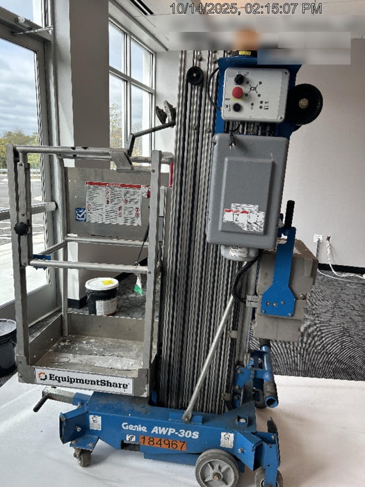 2021 GENIE AWP-30S DC