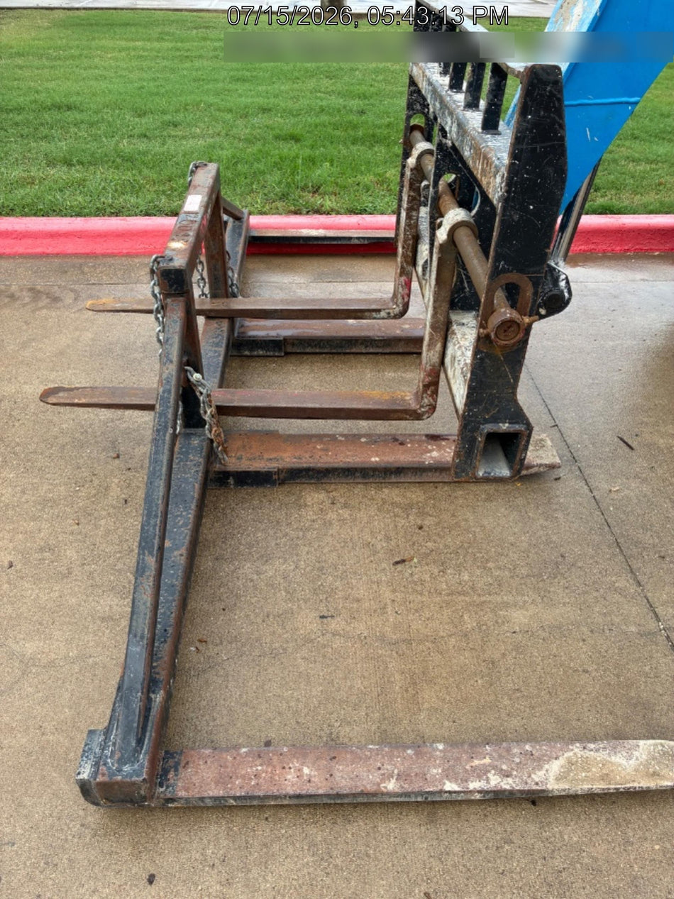 2020 ARROW MATERIAL HANDLING Fork Spreader