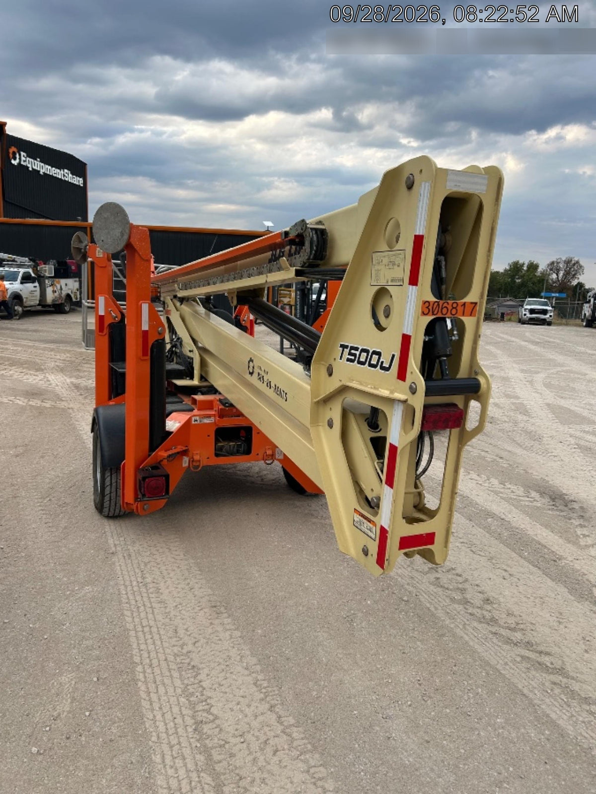 2023 JLG T500J