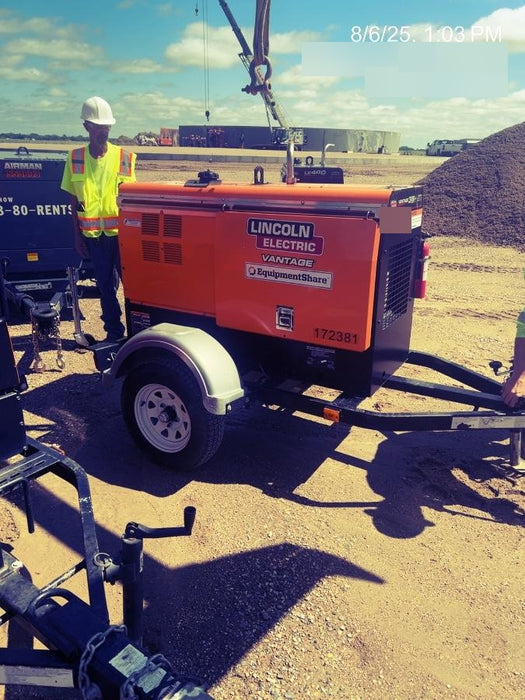 2021 Lincoln Electric Vantage 322 Vantage 322 Ready Pak 3 w/ Decals, ORANGE (includes trailer, cable rack, fender light kit) NO Telematics