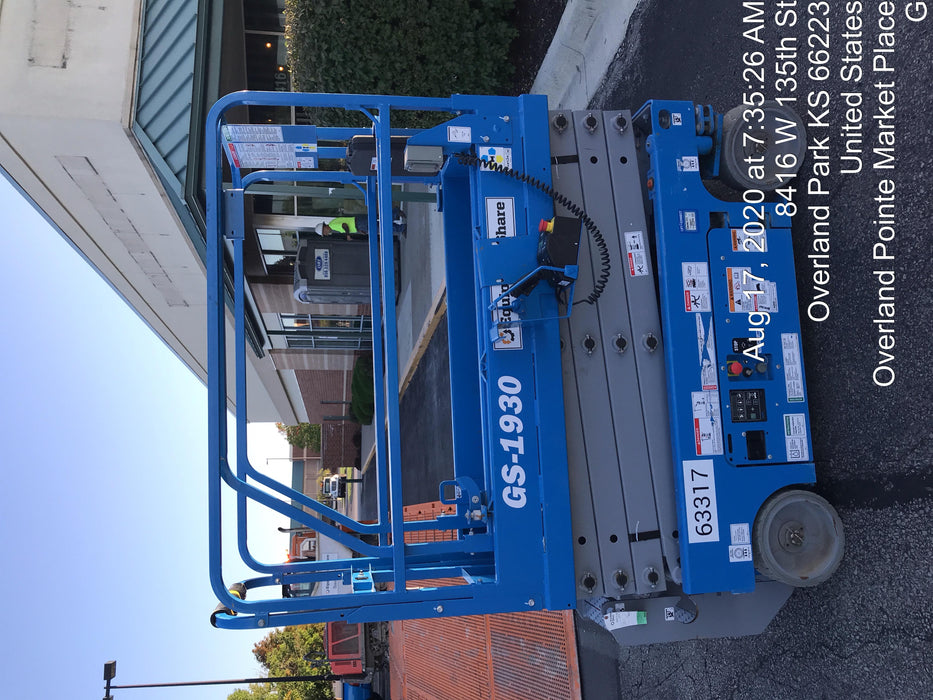 2020 Genie GS-1930 Solid Non Marking Tires, Beacon, Folding rails with half height swing gate
