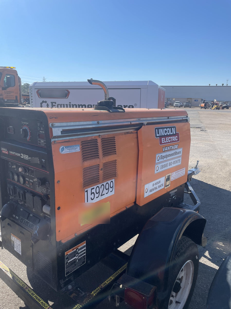 2021 Lincoln Electric Vantage 322 Vantage 322 Ready Pak 3 w/ Decals, ORANGE (includes trailer, cable rack, fender light kit) NO Telematics