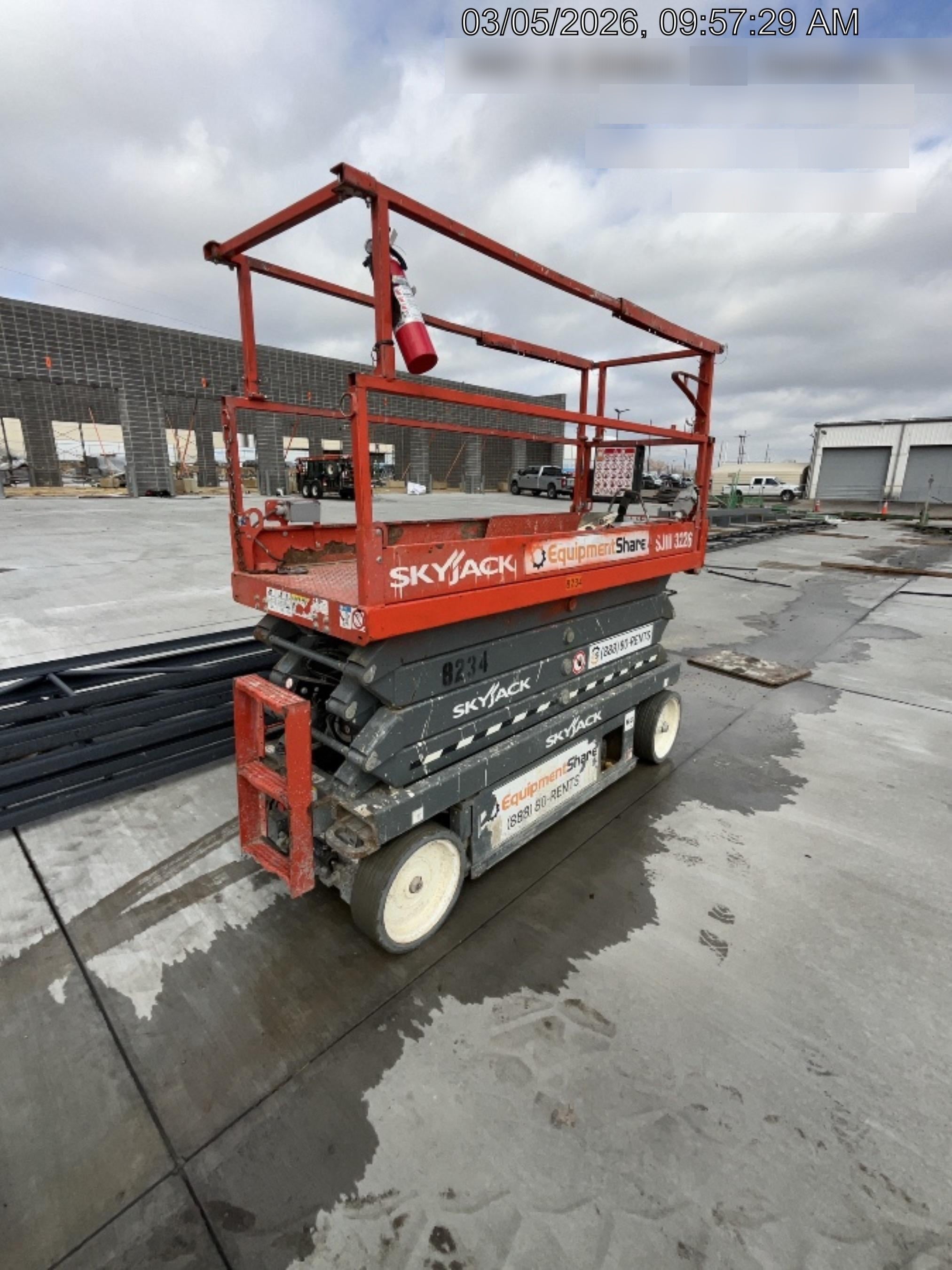 2018 Skyjack SJIII-3226 Skyjack SJIII3226 Scissor Lift w/Trojan Batteries