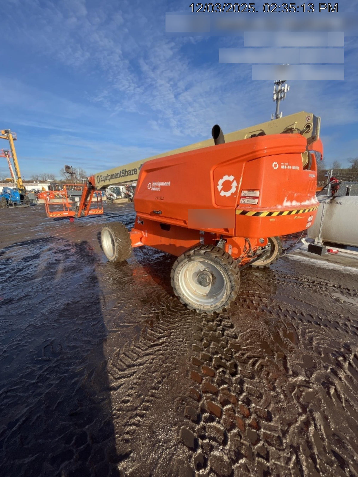 2023 JLG 660SJ
