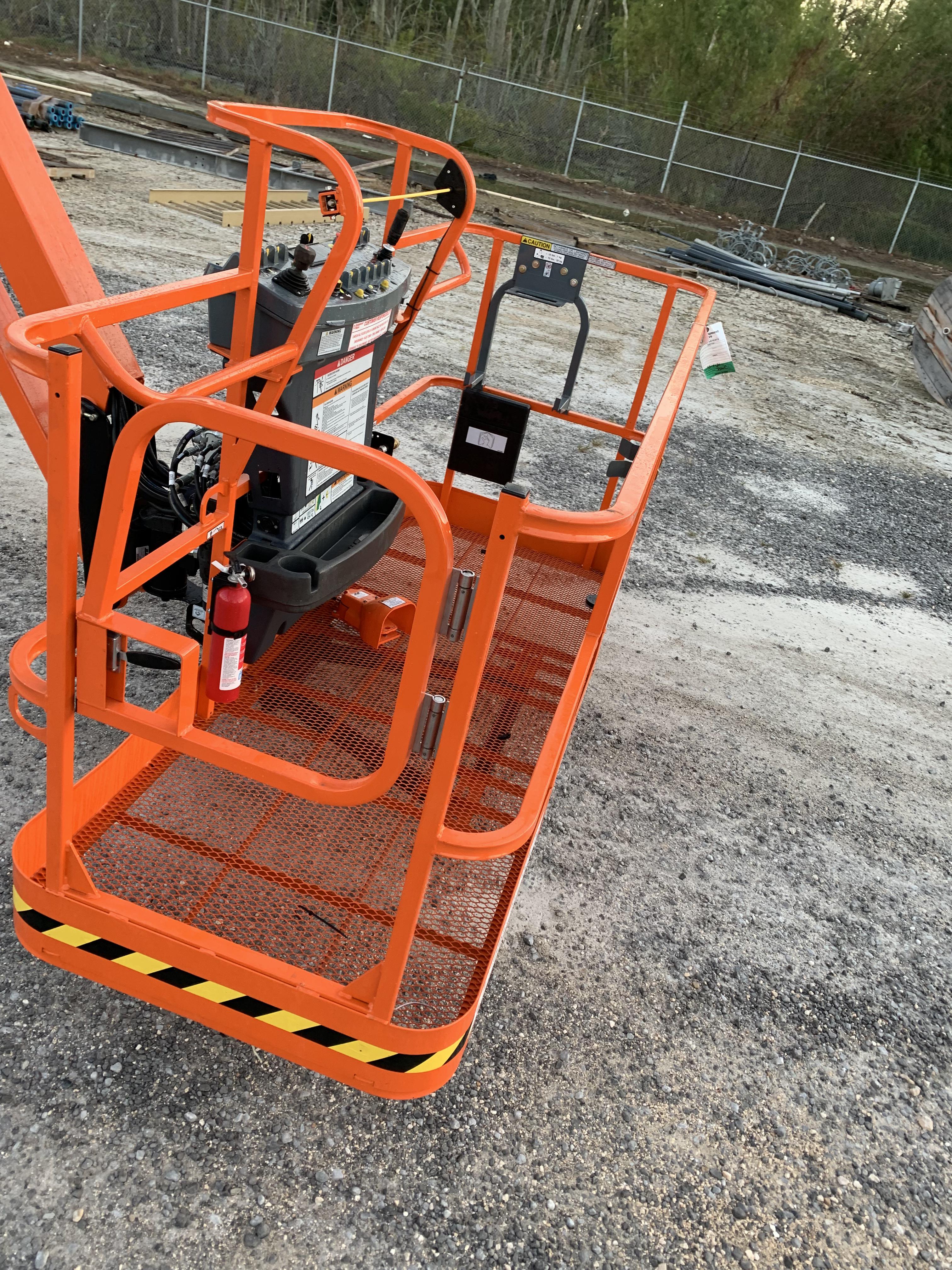 2022 JLG 1200SJP