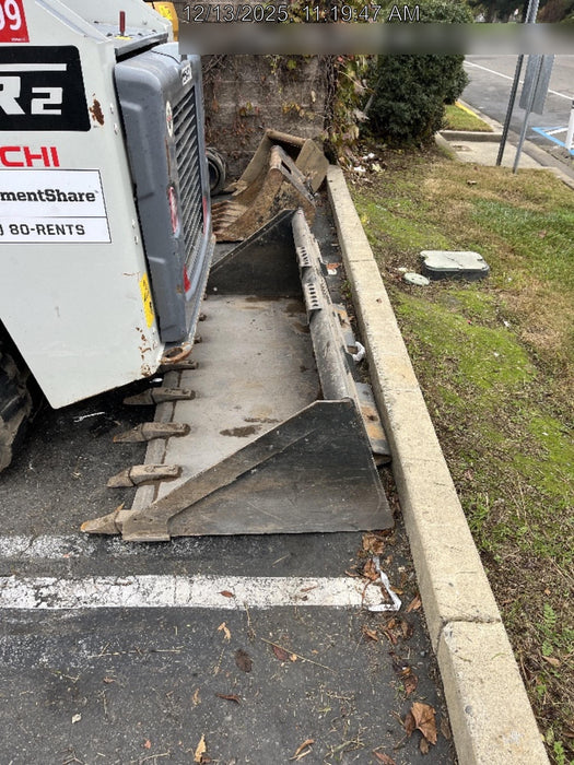 2022 TAKEUCHI TL8R2-R