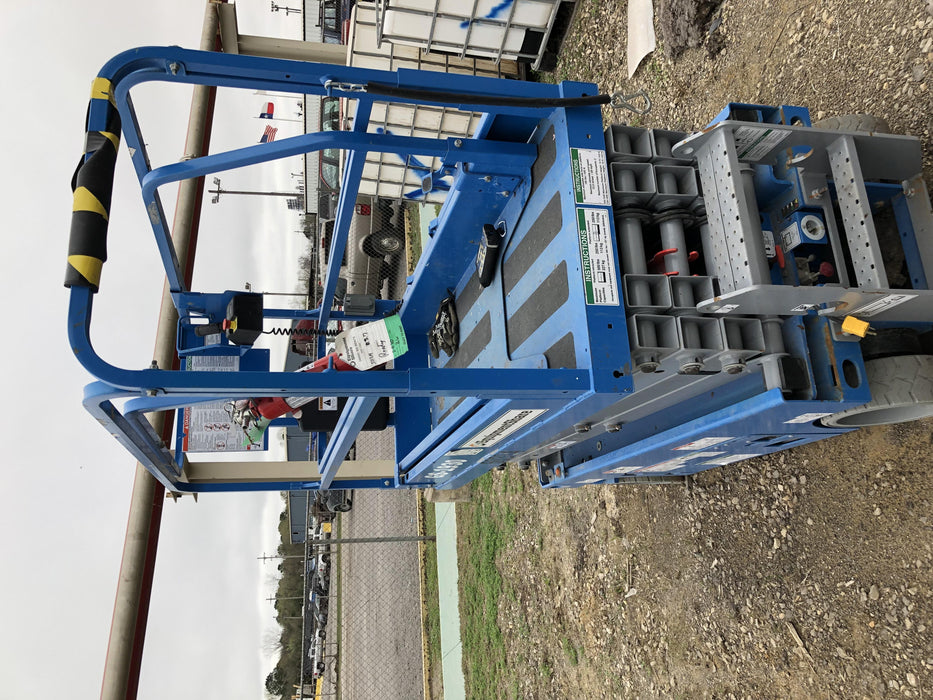 2019 Genie GS-1930 Fixed Rails with Chain Entry
