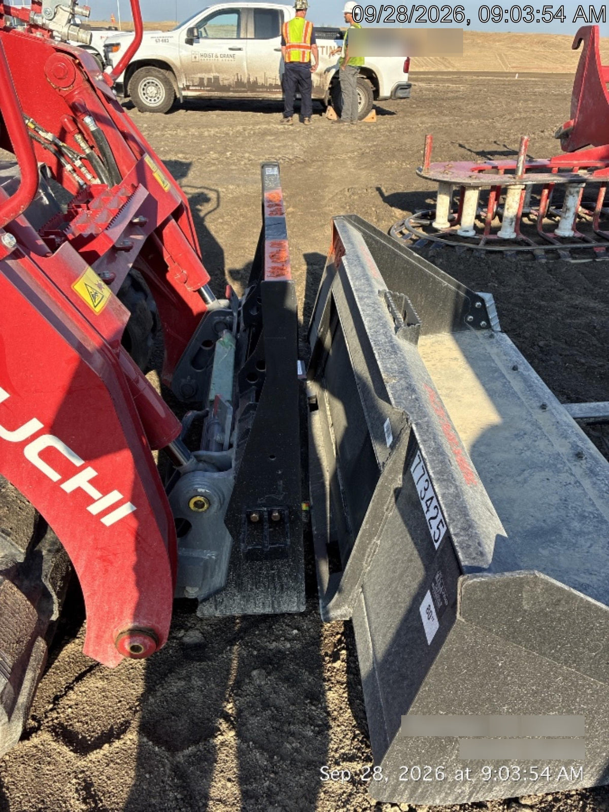 2026 ARROW MATERIAL HANDLING 72" Pallet Forks - Arrow