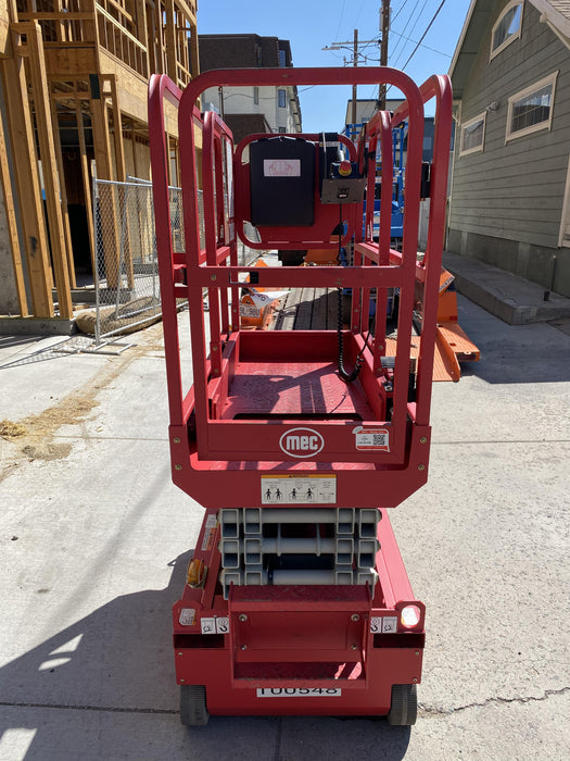 2020 MEC 1330SE Solid NM Tires, Steel Swing out Doors, LCS, Beacon, 900W Invertor