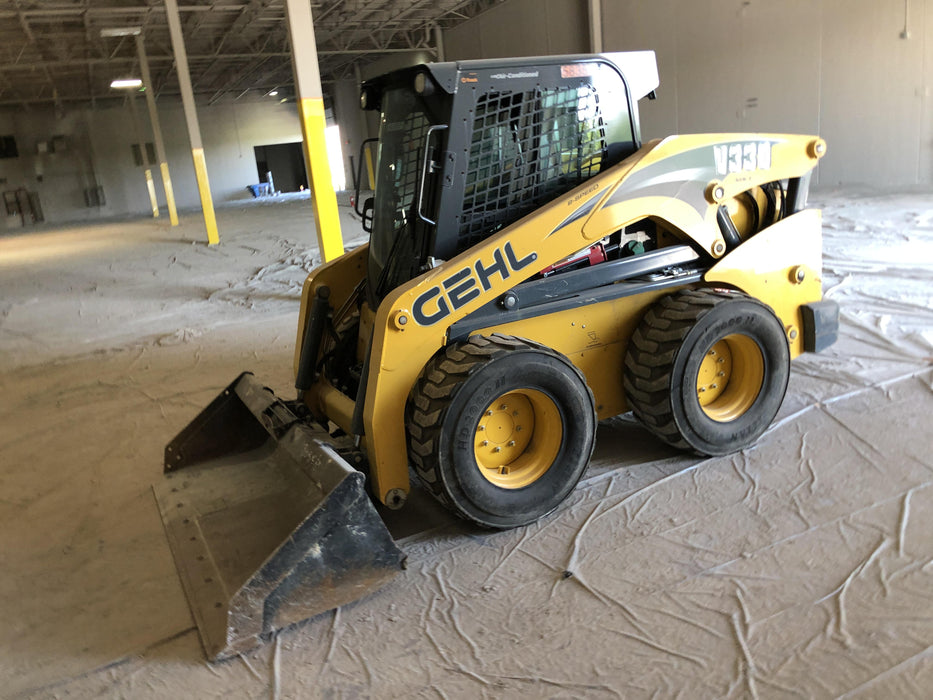 2017 Gehl V330 Standard Rental Specs