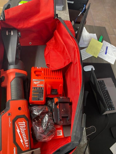 2024 MILWAUKEE 2879-22