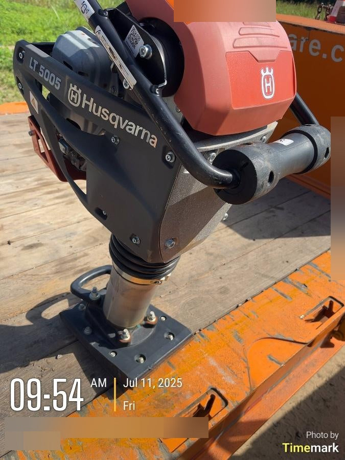 2024 HUSQVARNA LT5005