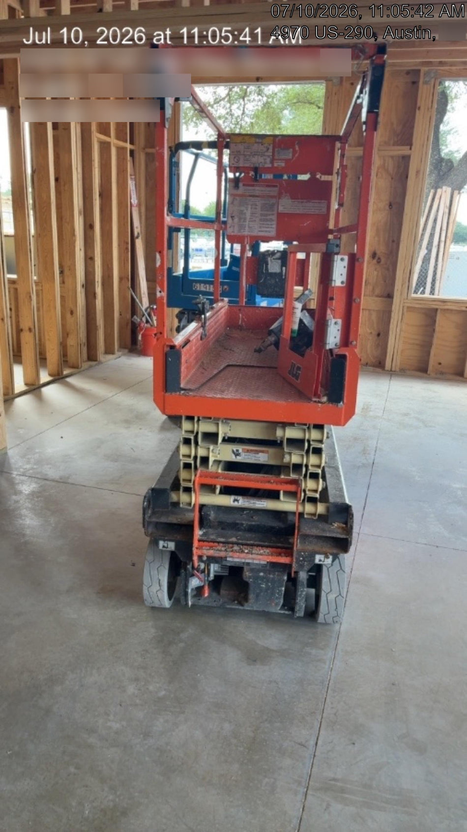 2022 JLG ES1932