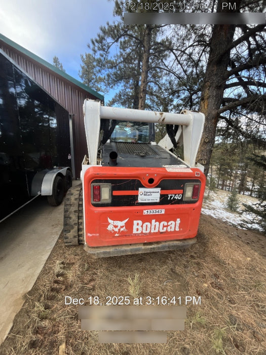 2021 BOBCAT T740