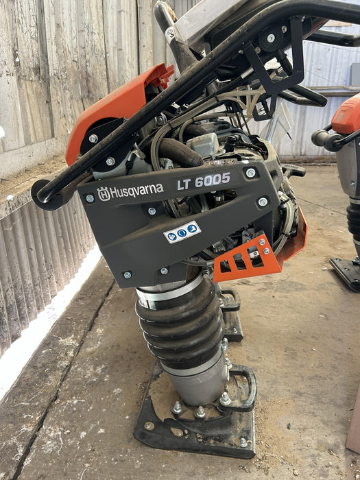 2025 HUSQVARNA LT6005