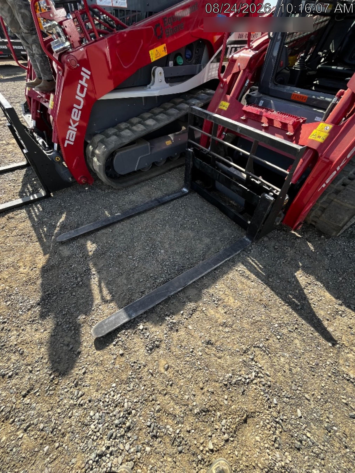 2026 ARROW MATERIAL HANDLING 72" Pallet Forks - Arrow