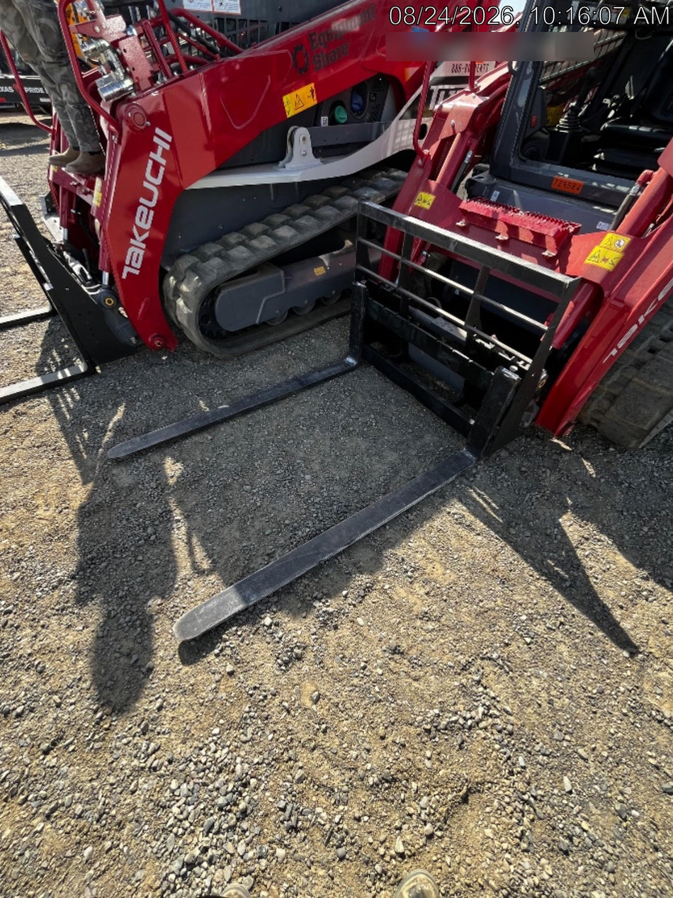 2026 ARROW MATERIAL HANDLING 72" Pallet Forks - Arrow