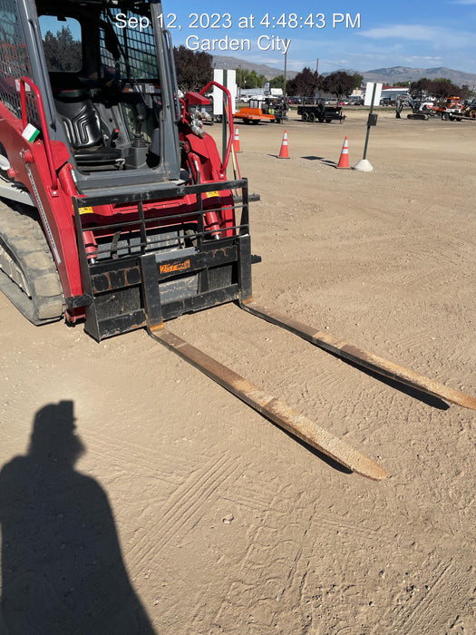 2023 ARROW MATERIAL HANDLING F5100CB