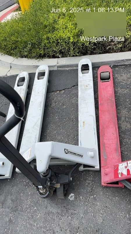 2025 STRONGWAY 4400 lb Pallet Jack