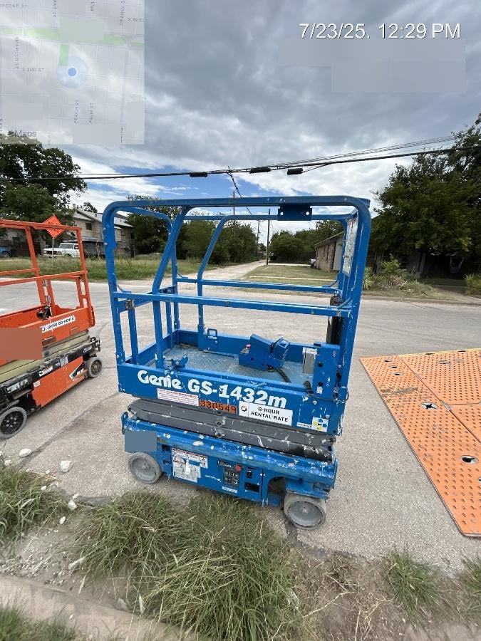 2023 GENIE GS-1432