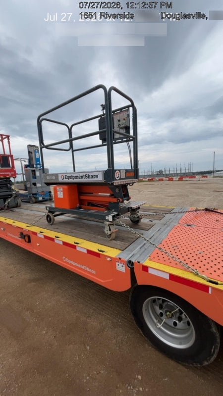 2021 JLG 1030P