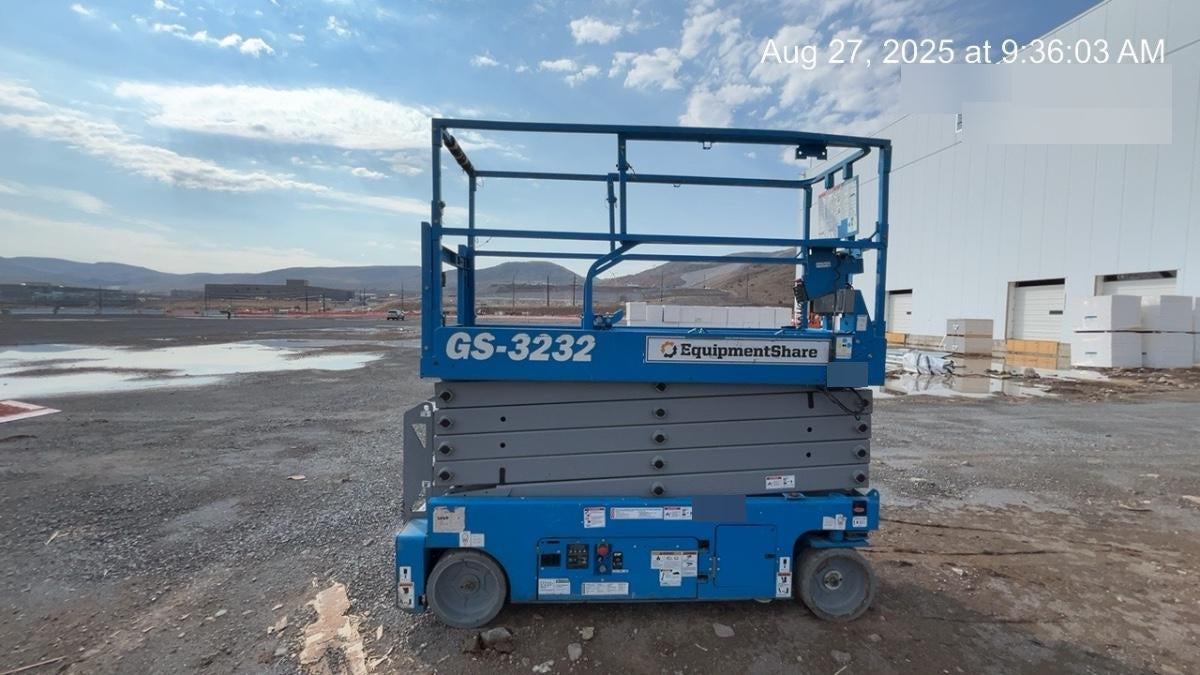 2019 Genie GS-3232 Standard Options