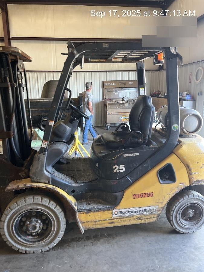 2022 KOMATSU FG25T-16