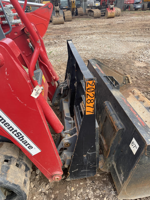 2022 ARROW MATERIAL HANDLING 60" Pallet Forks - Arrow