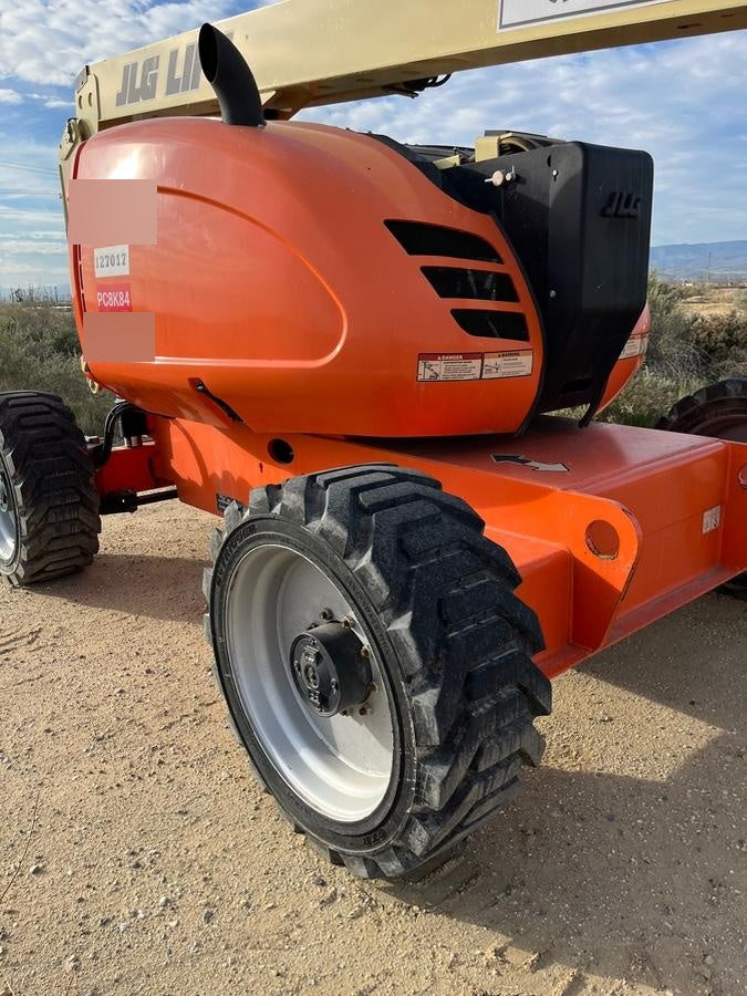 2021 JLG 600AJ