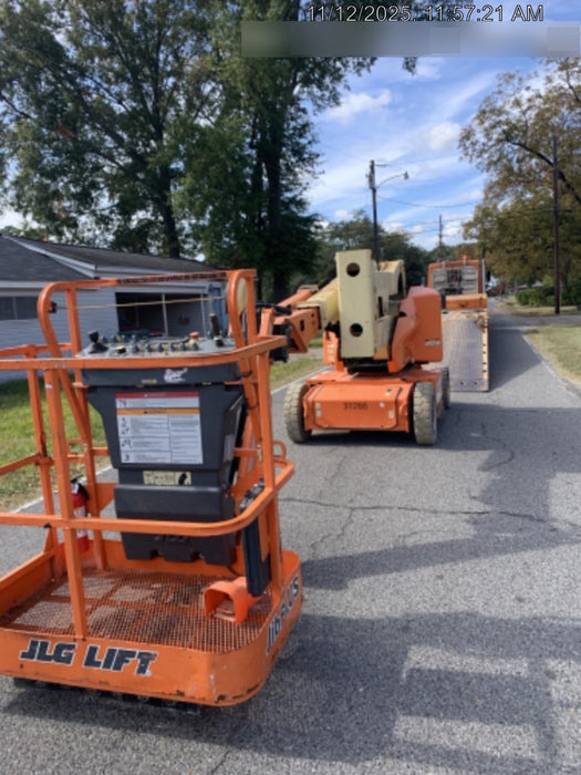 2019 JLG E400AJPN
