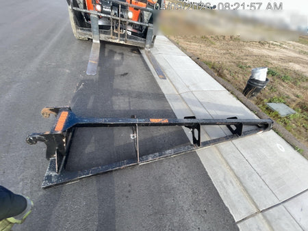 2024 JLG 1001275853