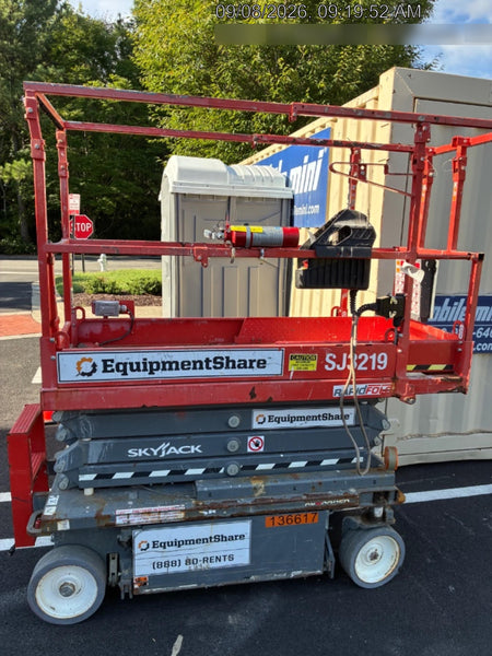 2021 SKYJACK SJ3219