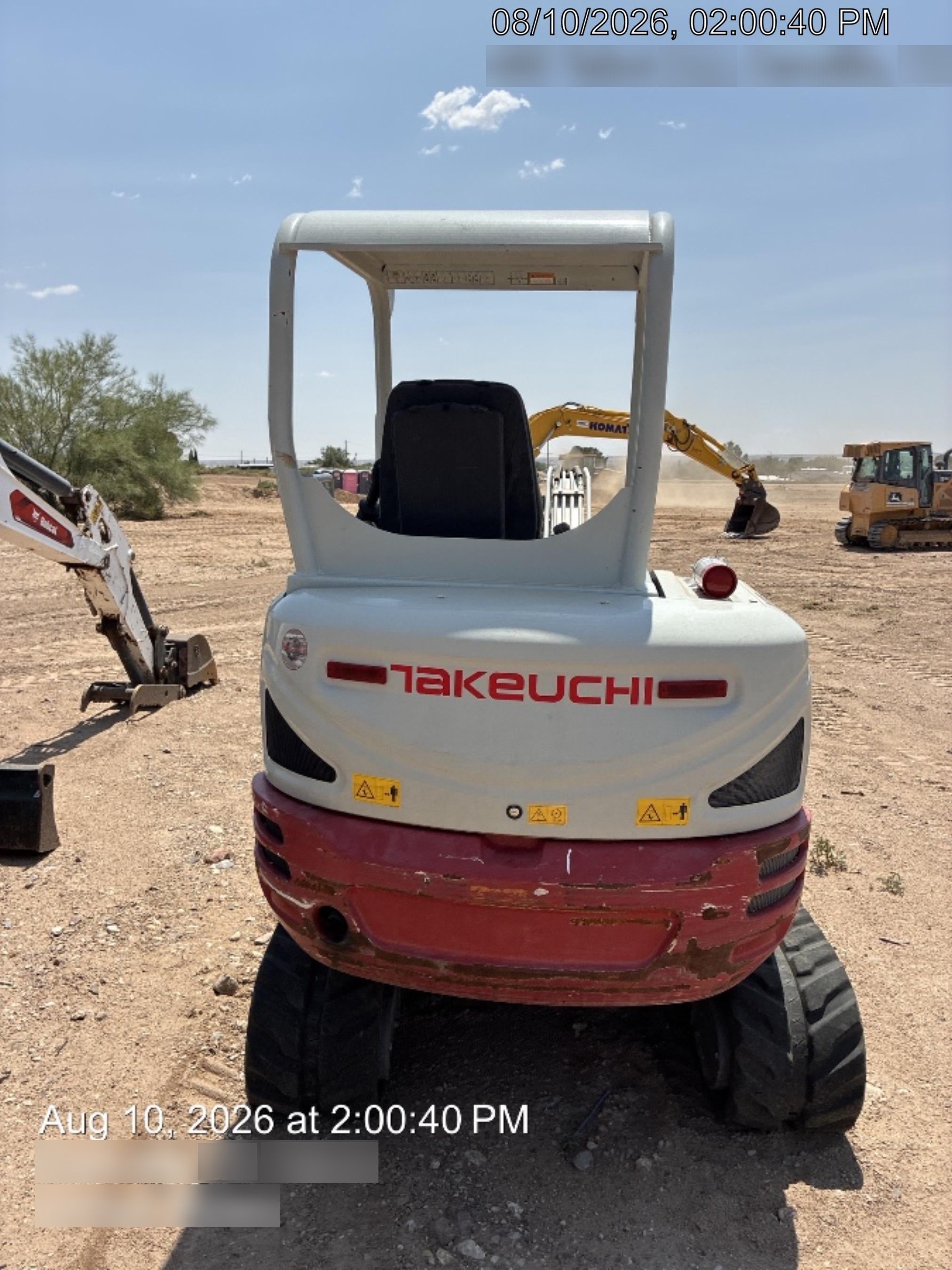 2022 TAKEUCHI TB235-2R