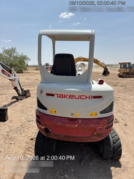 2022 TAKEUCHI TB235-2R
