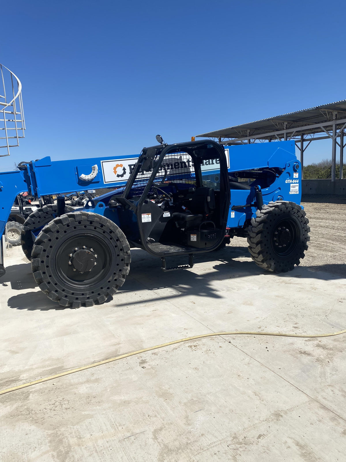 2022 GENIE GTH-844