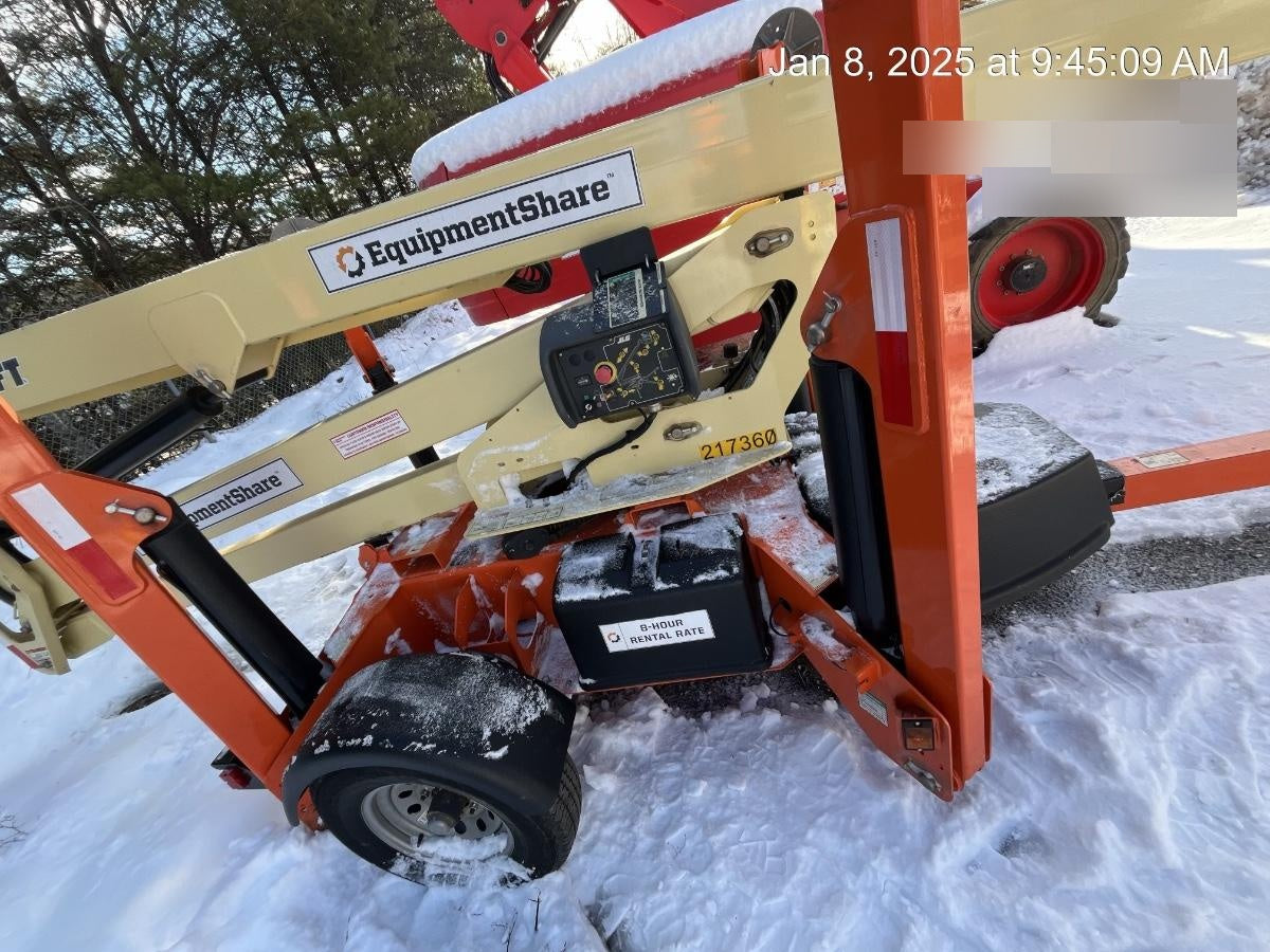 2022 JLG T500J
