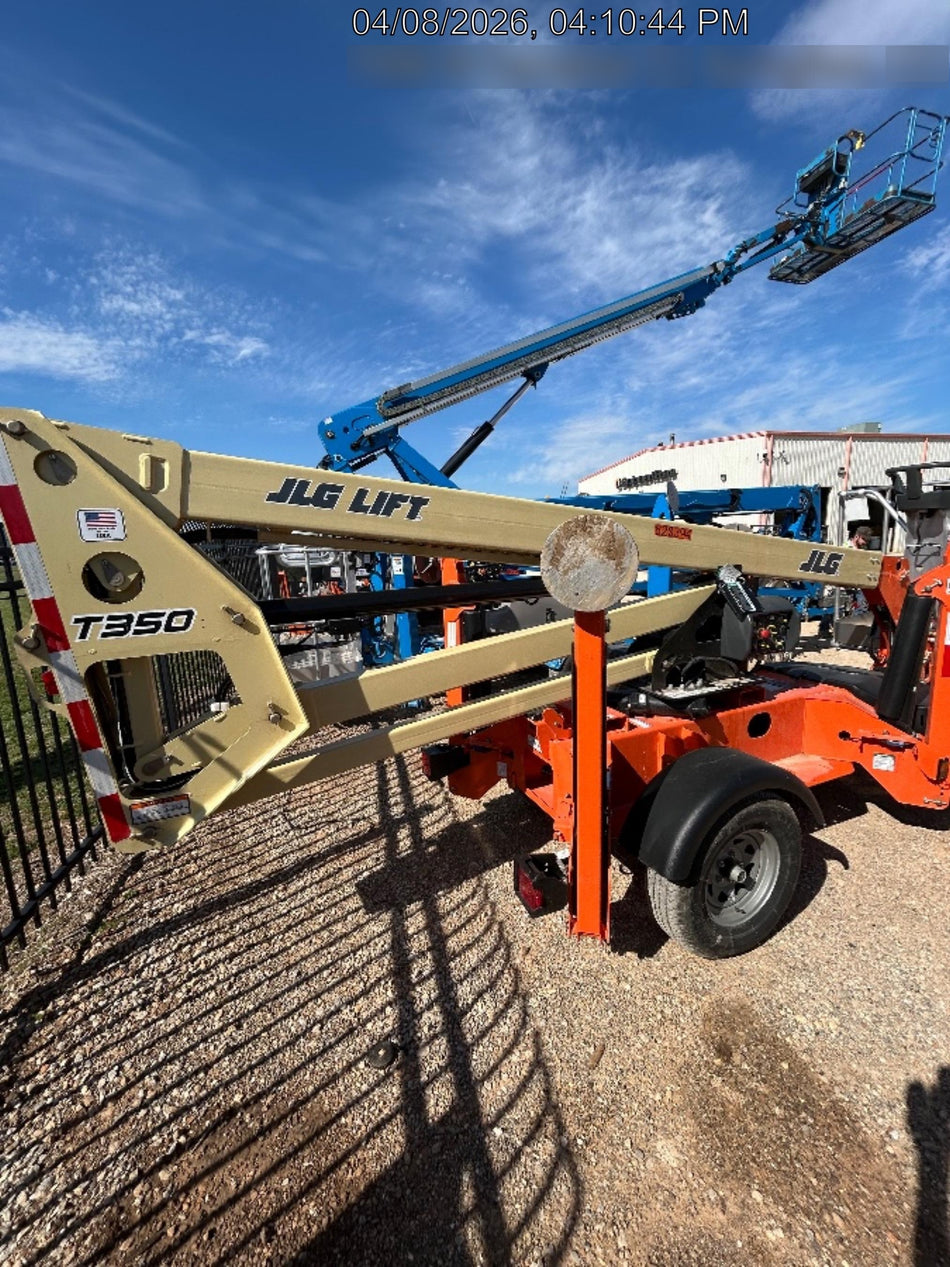 2025 JLG T350