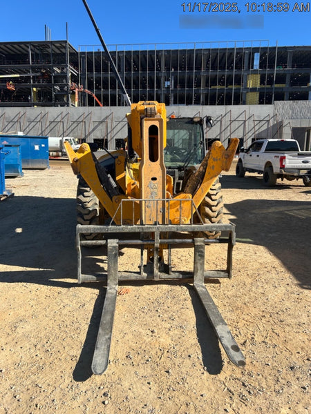 2021 JCB 510-56
