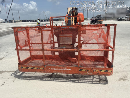 2023 JLG 860SJ