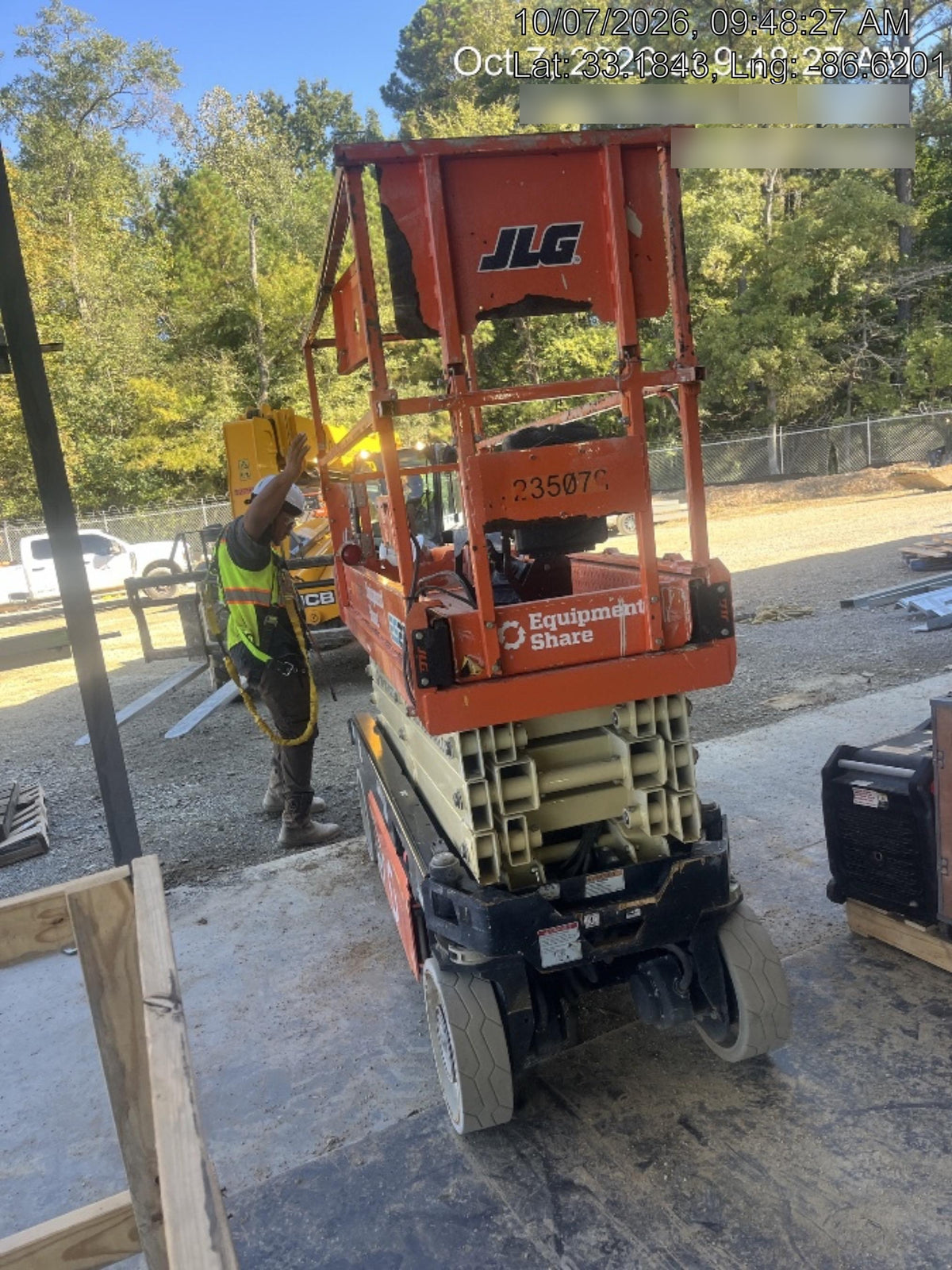 2022 JLG ES2632
