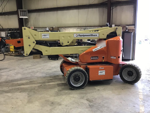 2019 JLG E450AJ